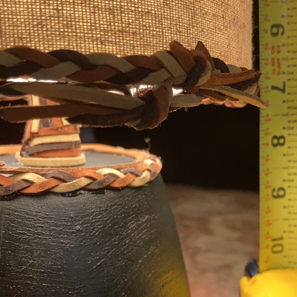 Small Lamp - Picture 2 of 5